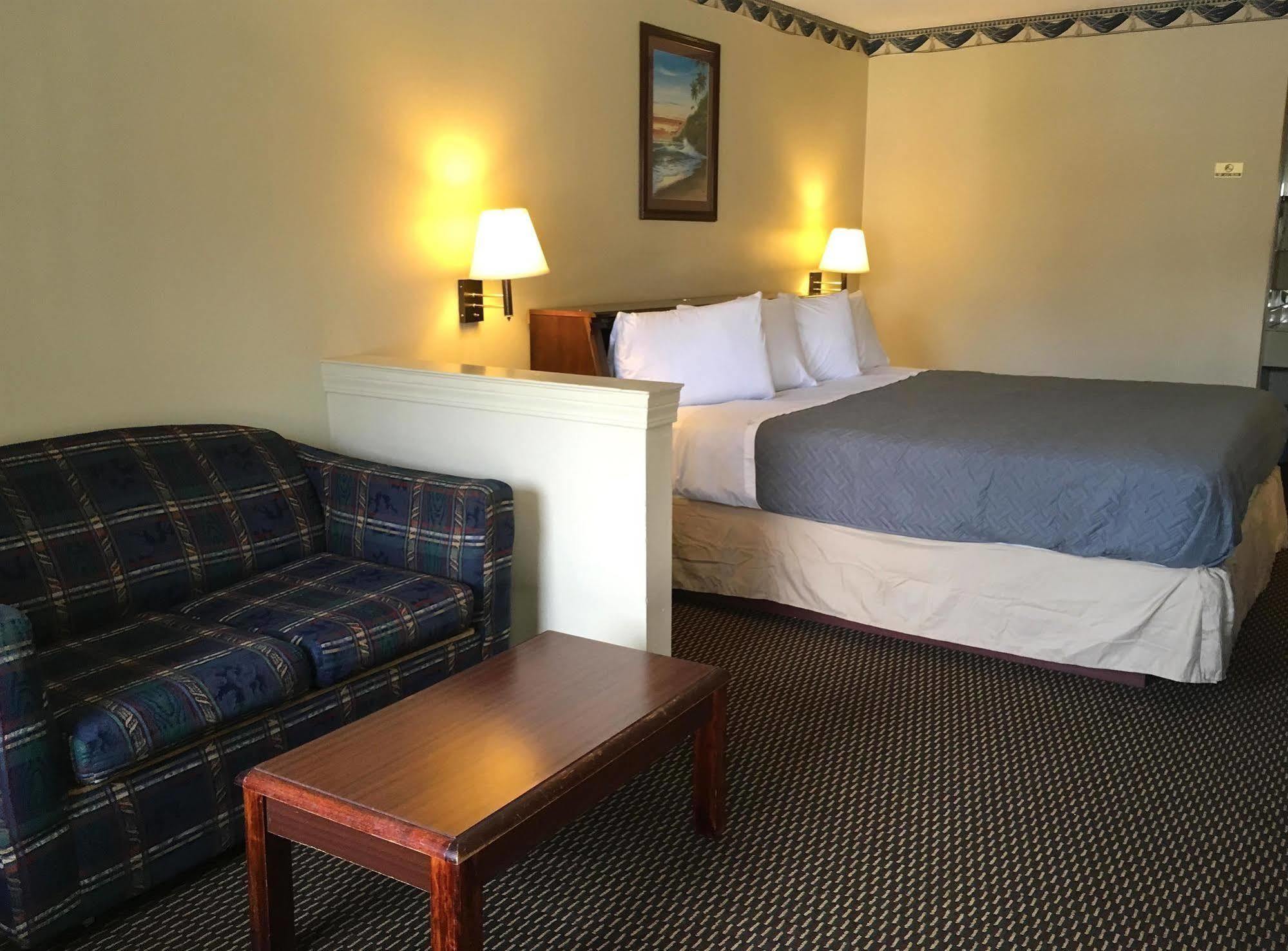 Americas Best Value Inn & Suites Slidell Exterior foto